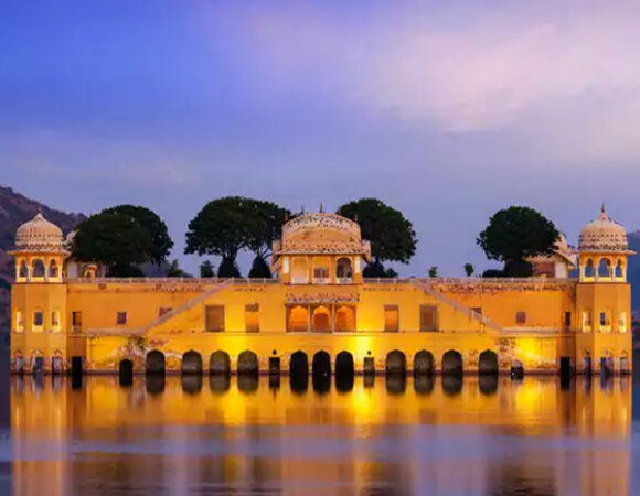 Palace on Wheels